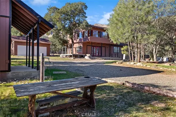 3300 Cook Peak Road, Lake Isabella, CA 93240