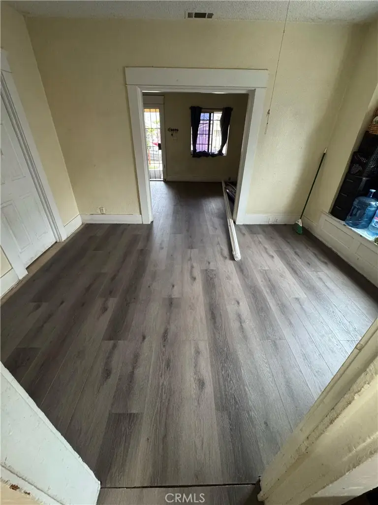 1129 W Rialto Ave, San Bernardino, CA 92410 - Image #3