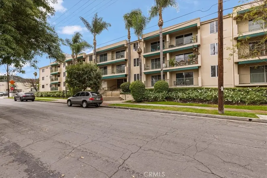 4501 Cedros Ave. #308, Sherman Oaks, CA 91403 - Image #2