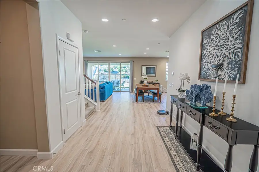 18642 Cedar Crest Drive, Canyon Country, CA 91387 - #2