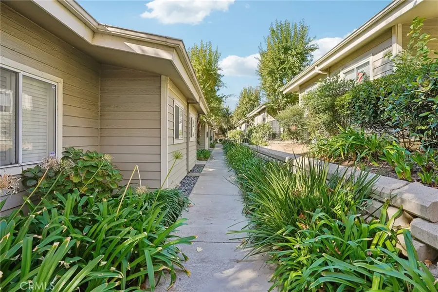 11377 Osborne Place #13, Sylmar, CA 91342 - Image #3