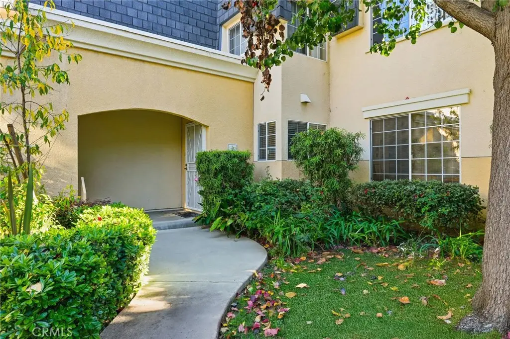 19208 Hamlin Street #5, Reseda, CA 91335 - #1