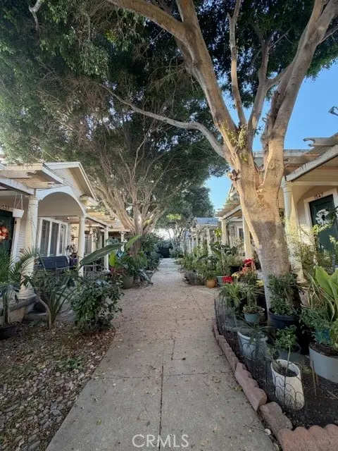1537 N Serrano Avenue N, Los Angeles, CA 90027 - Image #3