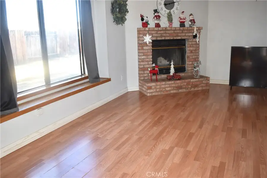 8873 Holly, California City, CA 93505 - #3