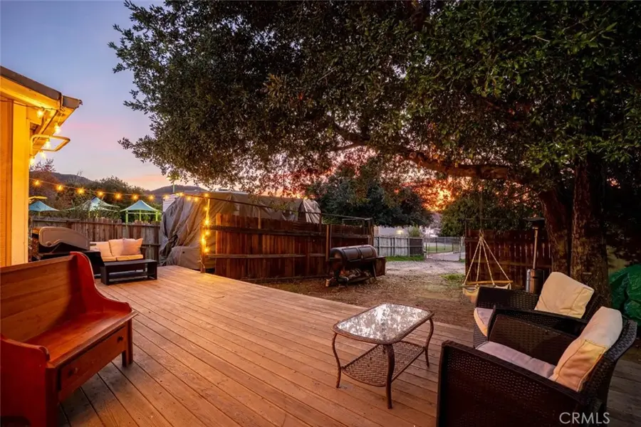 10434 Irma Avenue, Tujunga, CA 91042 - #2