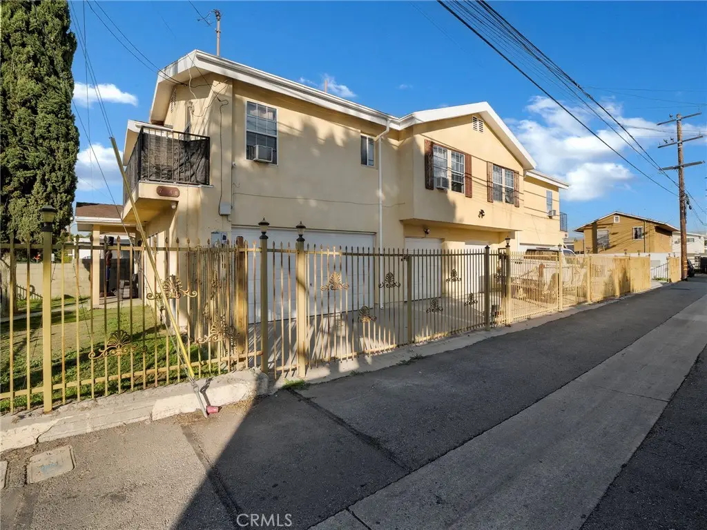 7114 El Selinda Ave, Bell Gardens, CA 90201 - #1