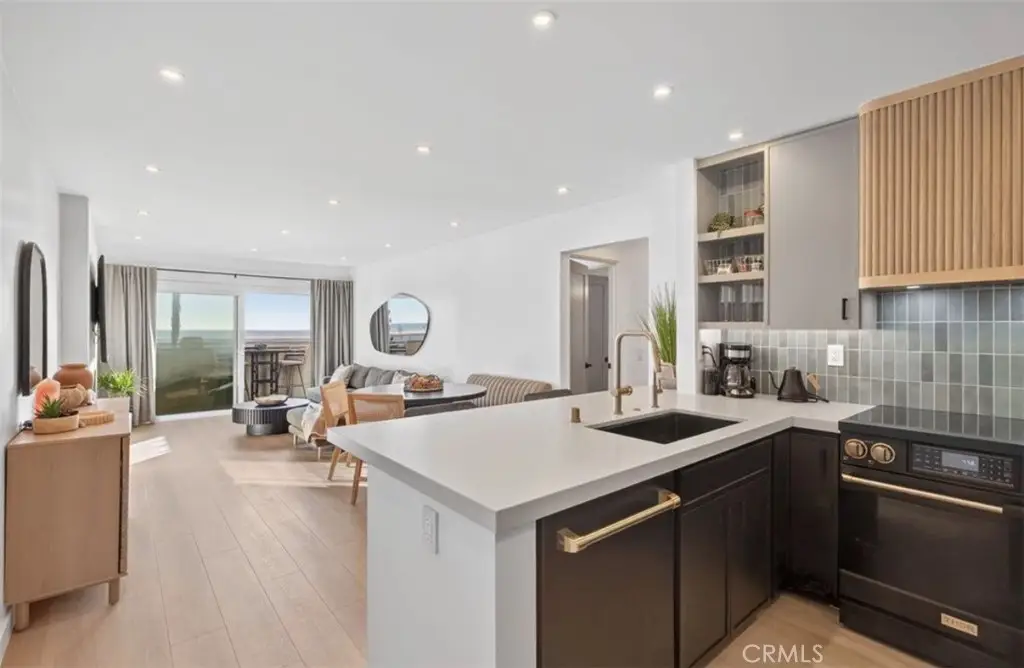 218 E Surfside, Port Hueneme, CA 93041 - Image #1