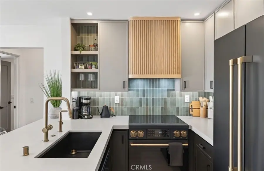 218 E Surfside, Port Hueneme, CA 93041 - Image #3