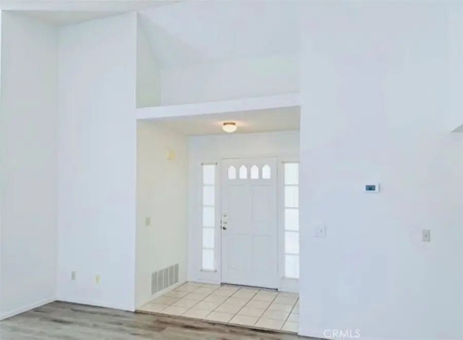 39330 Gainsborough, Palmdale, CA 93551 - Image #2