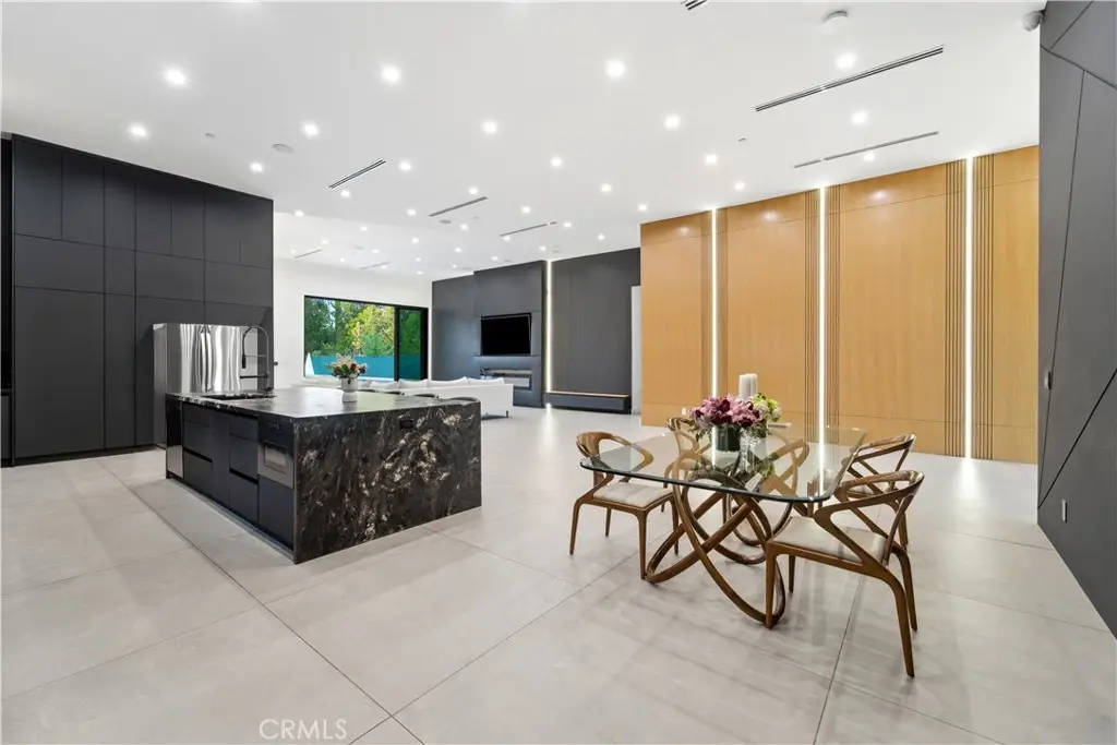 23227 Burbank Boulevard, Woodland Hills, CA 91367 - #1