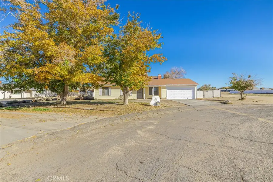 41136 174th E, Lancaster, CA 93535 - Image #2