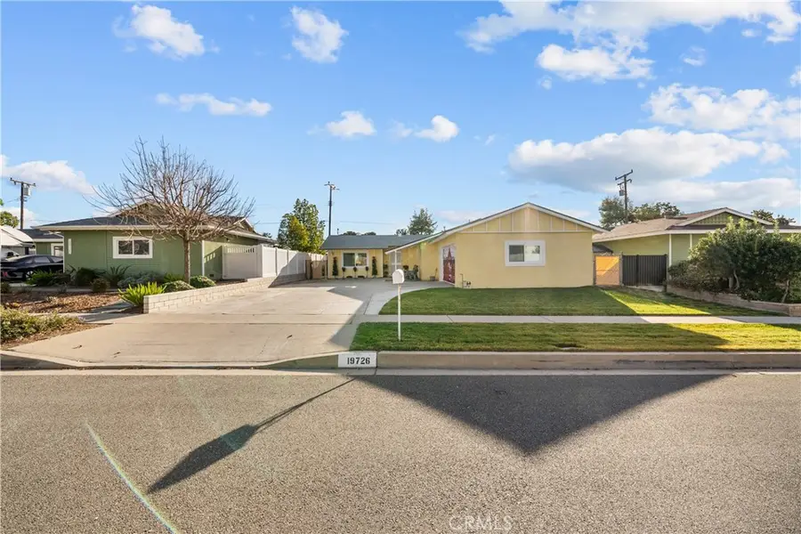 19726 Steinway, Canyon Country, CA 91351 - #2