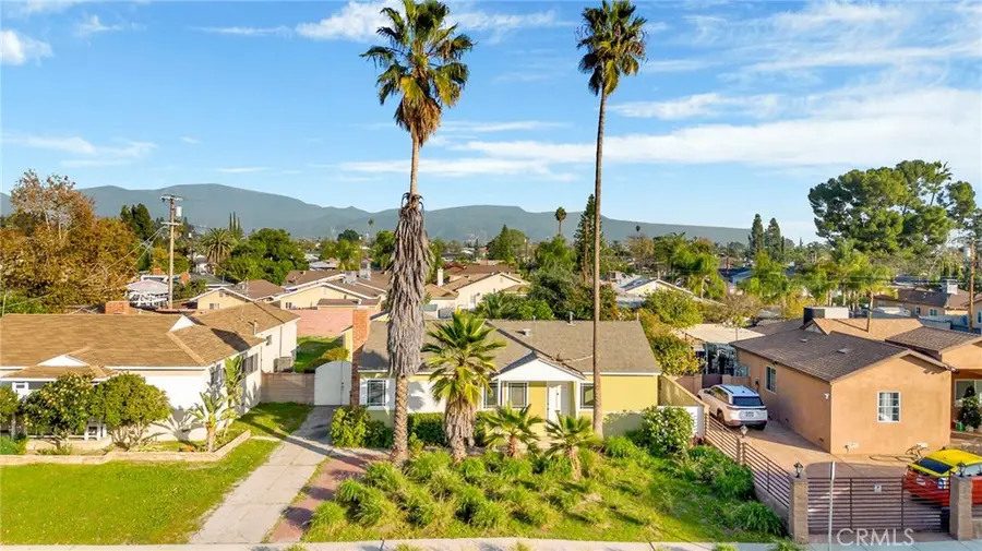 8166 Rhodes Avenue, North Hollywood, CA 91605 - #2