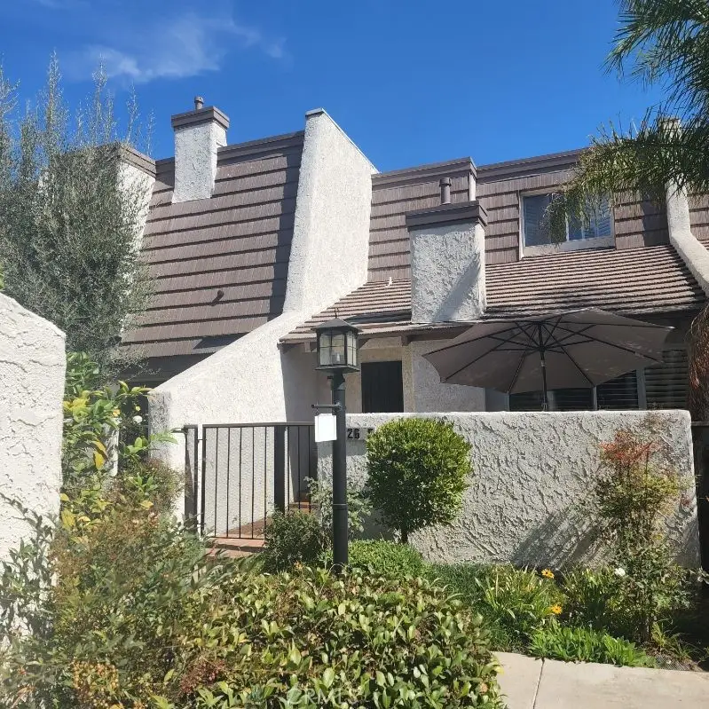 18326 Collins Street #F, Tarzana, CA 91356 - #2