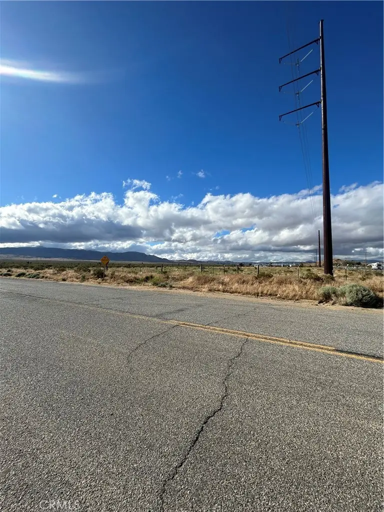 0 N/a, Rosamond, CA 93560 - #2