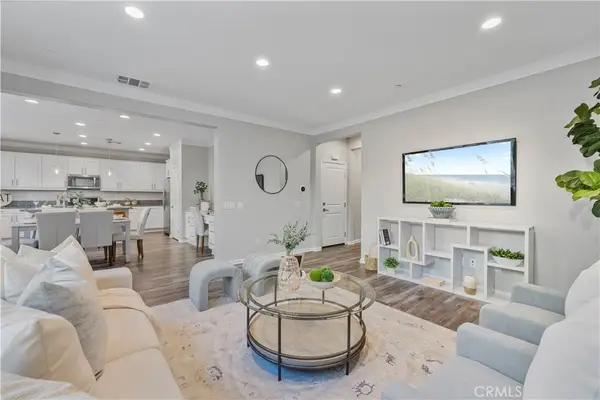 27314 Attwell Lane, Saugus, CA 91350