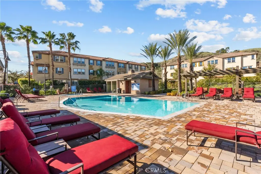 22105 Barrington, Saugus, CA 91350 - #1