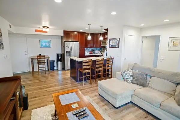 24439 Leonard Tree #102, Newhall, CA 91321