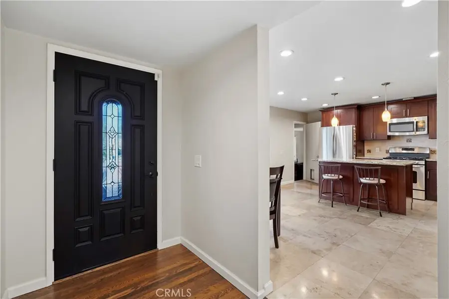 17147 Vintage, Northridge, CA 91325 - Image #3