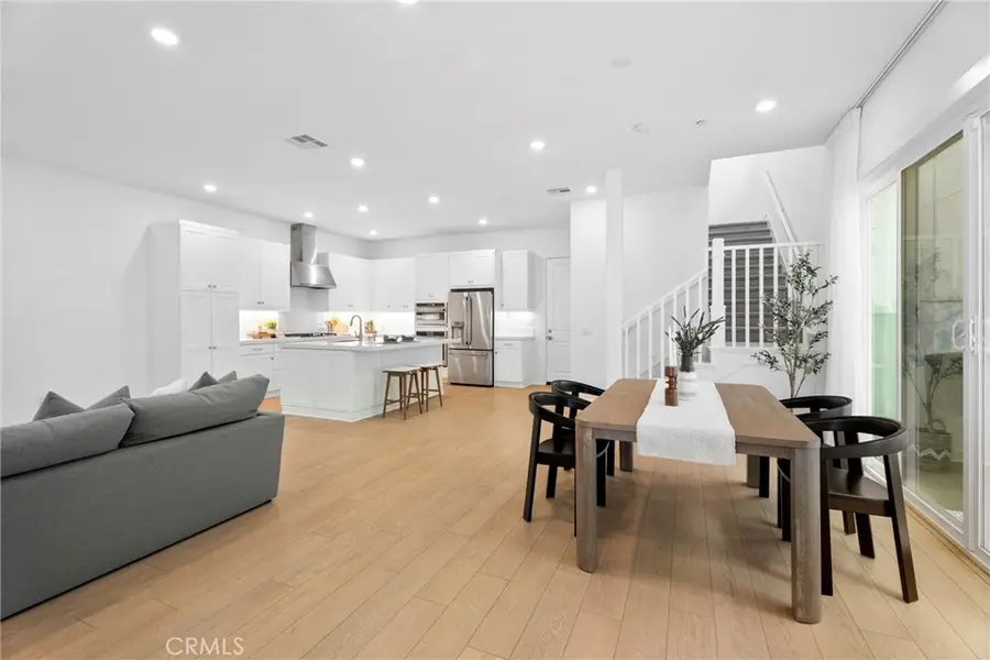 27124 Purple Sage Court, Valencia, CA 91381 - #3