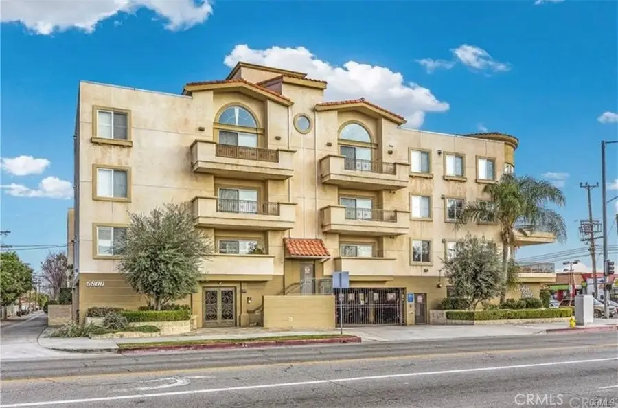 6800 Corbin Avenue #308, Reseda, CA 91335 - Image #2