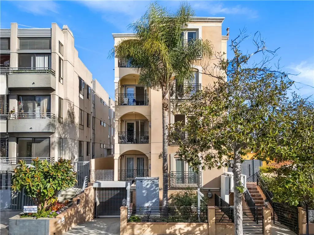 918 S Wooster Street #2, Los Angeles, CA 90035 - Image #1