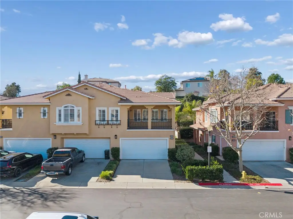 28025 Dickason, Valencia, CA 91354 - #1