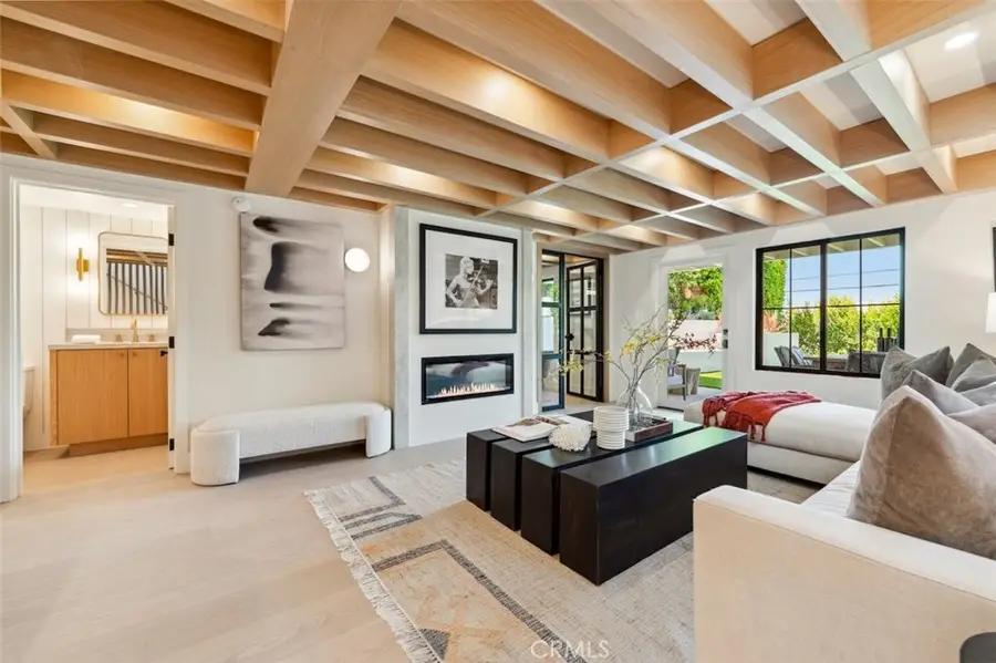 13817 Valley Vista Blvd, Sherman Oaks, CA 91423 - #2