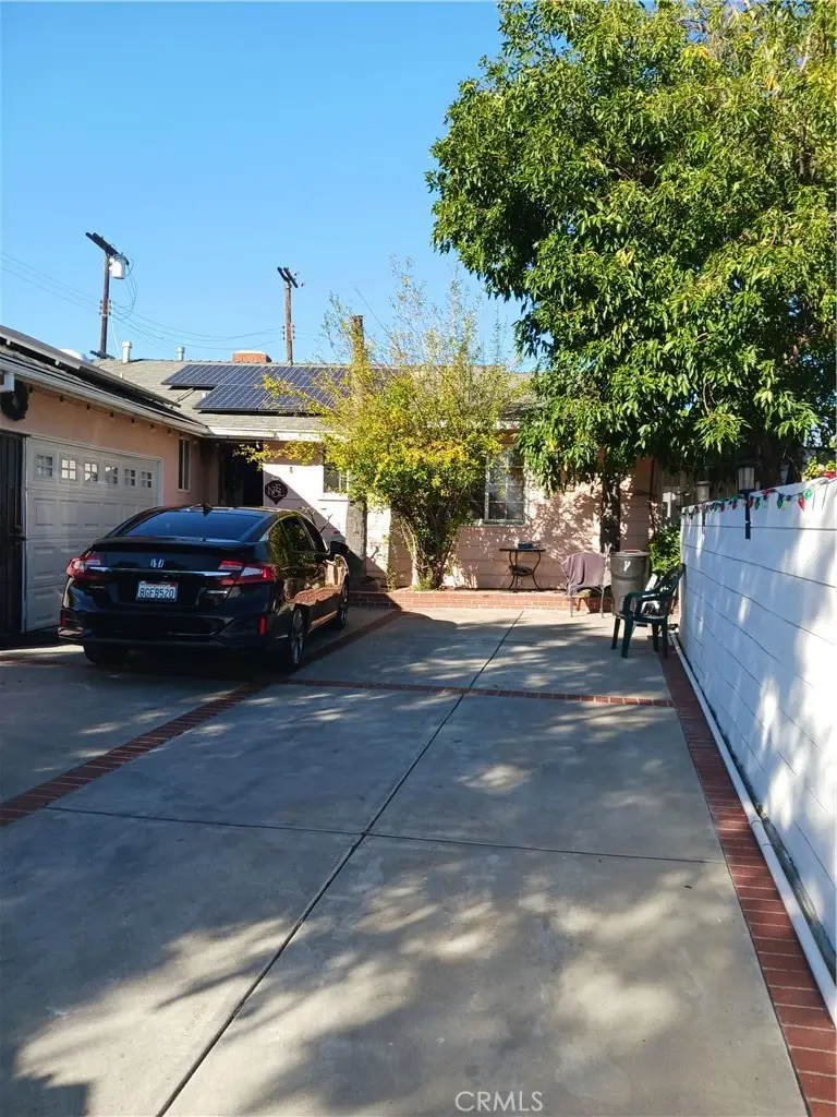 12615 Keswick, North Hollywood, CA 91605 - Image #2