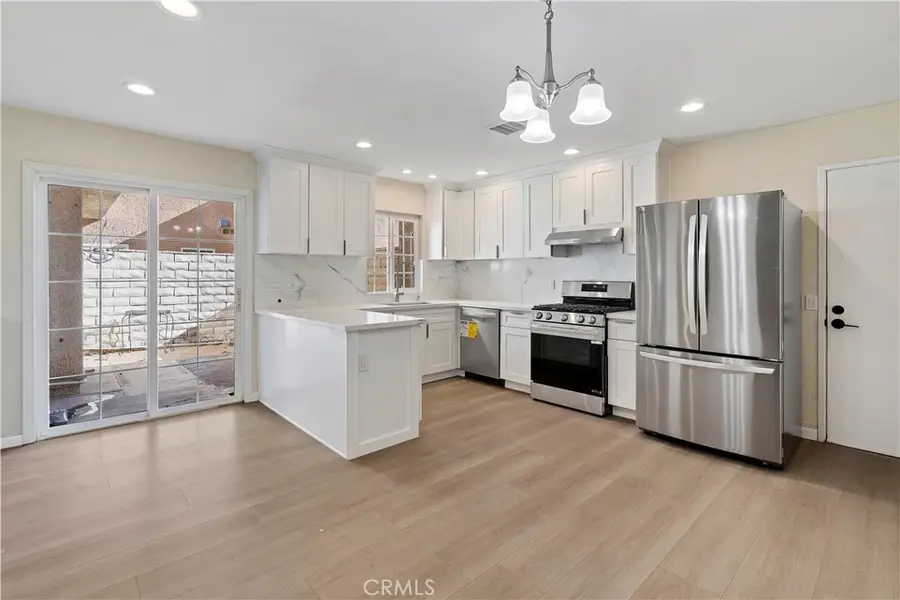 7615 Glade Ave #114, Canoga Park, CA 91304 - #2