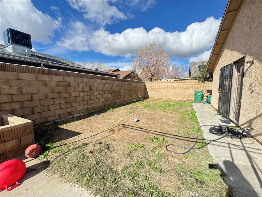 45015 Denmore Avenue, Lancaster, CA 93535 - #3