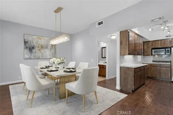 6323 Reseda Blvd #13, Tarzana, CA 91335