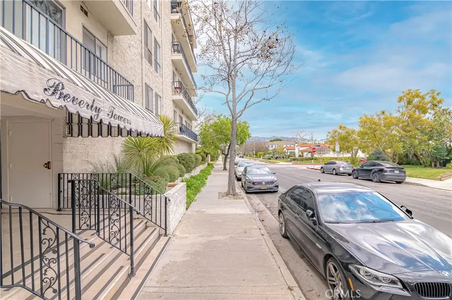 1115 S Elm Drive #301, Los Angeles, CA 90035 - #3