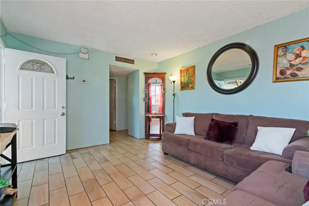 415 E Avenue J13, Lancaster, CA 93535 - #1