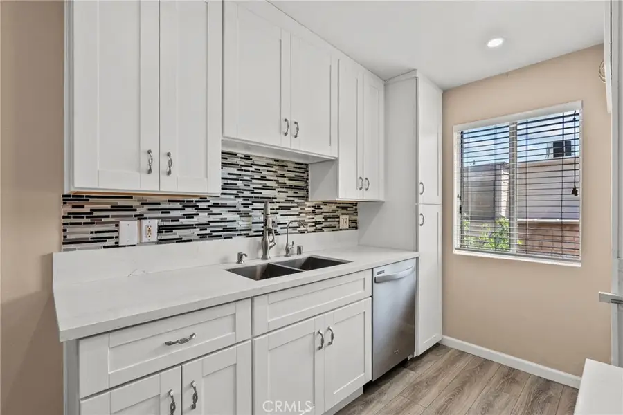 9950 Jordan #10, Chatsworth, CA 91311 - Image #3