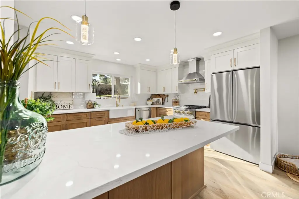 329 E Lago Lindo Road, Palmdale, CA 93550 - #1