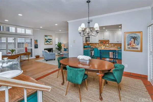 14529 Weddington #103, Sherman Oaks, CA 91411