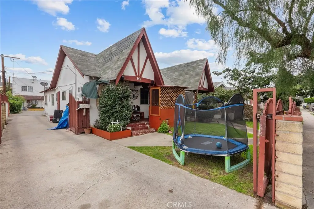 943 W 65th Street, Los Angeles, CA 90044 - #1