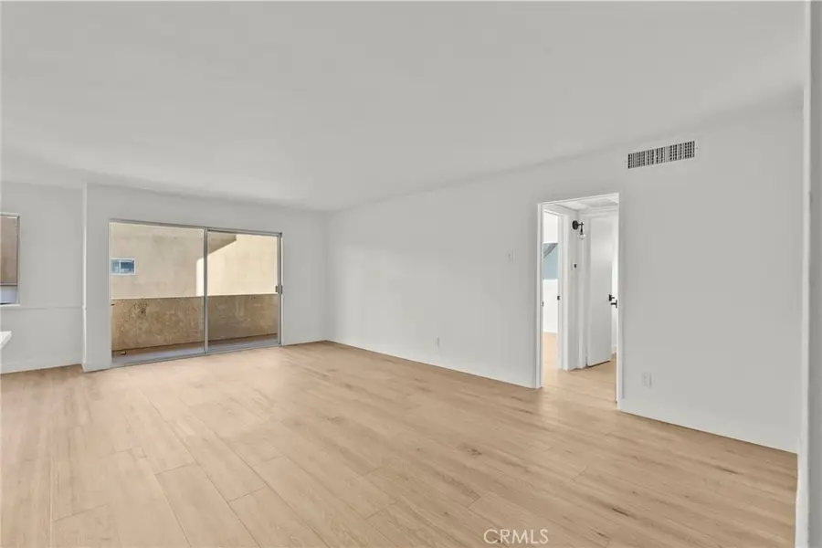 5328 Newcastle #18, Encino, CA 91316 - Image #3