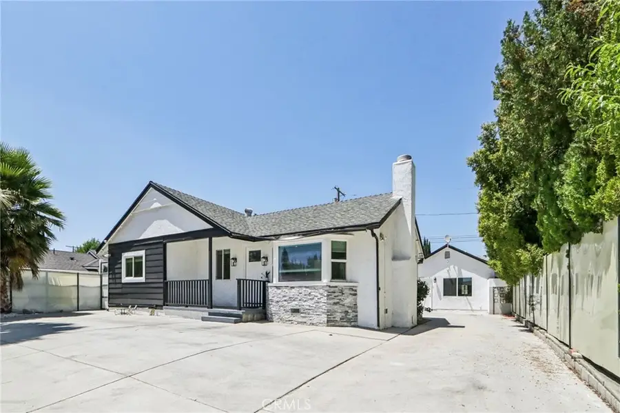 17043 Celtic Street, Granada Hills, CA 91344 - Image #3