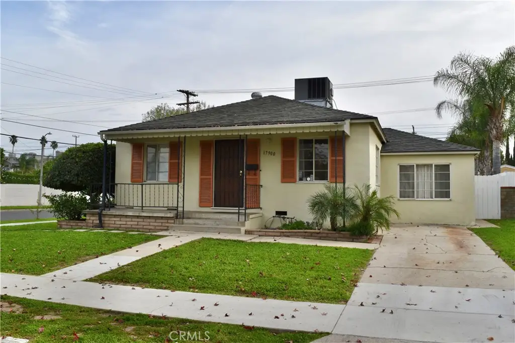 17900 Martha Street, Encino, CA 91316 - Image #1