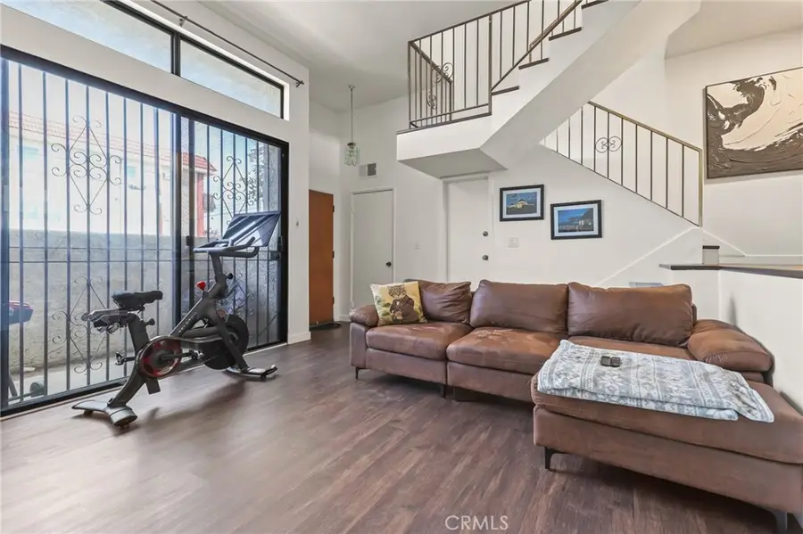 13243 Vanowen #2, North Hollywood, CA 91605 - Image #3