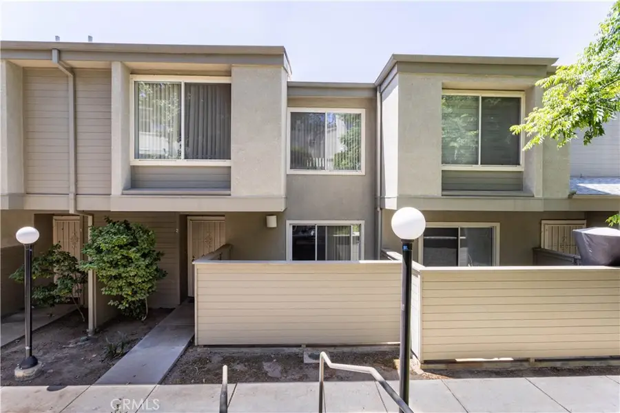 15786 Midwood, Granada Hills, CA 91344 - Image #2