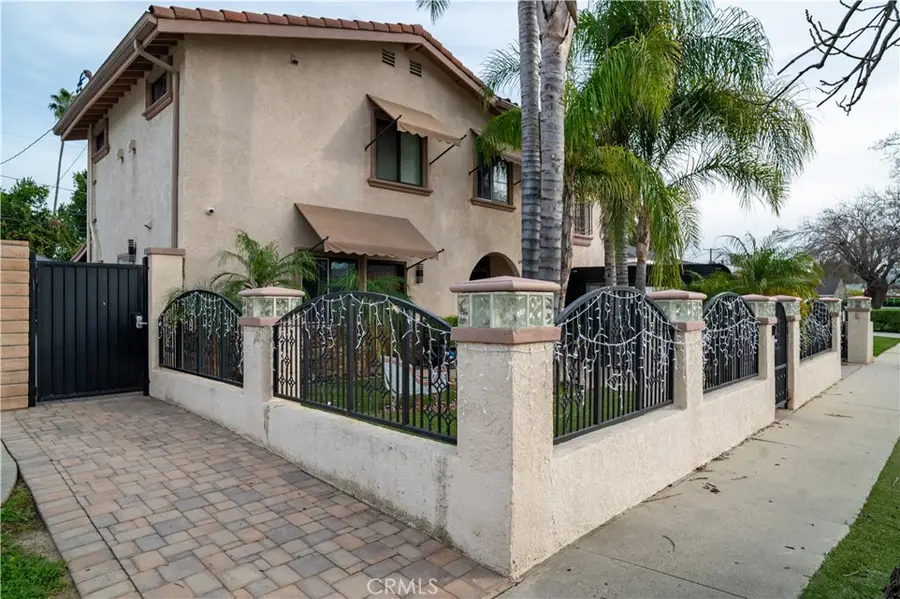 6930 Balcom, Reseda, CA 91335 - Image #3