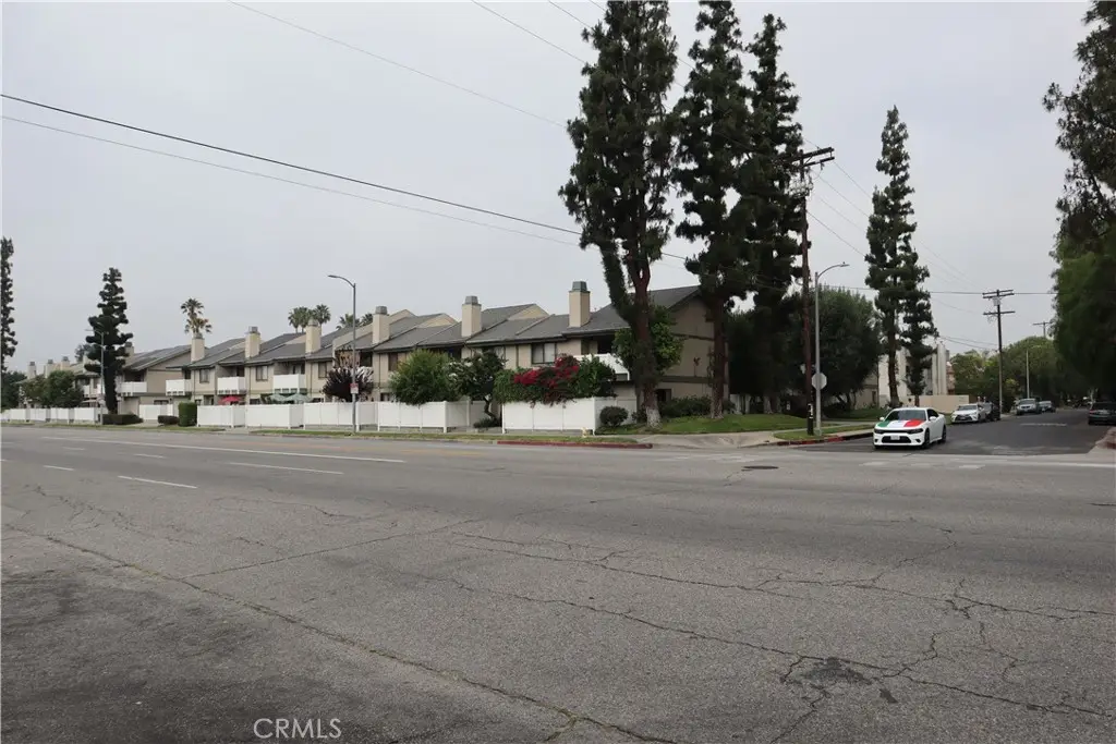8341 De Soto, Canoga Park, CA 91304 - Image #1