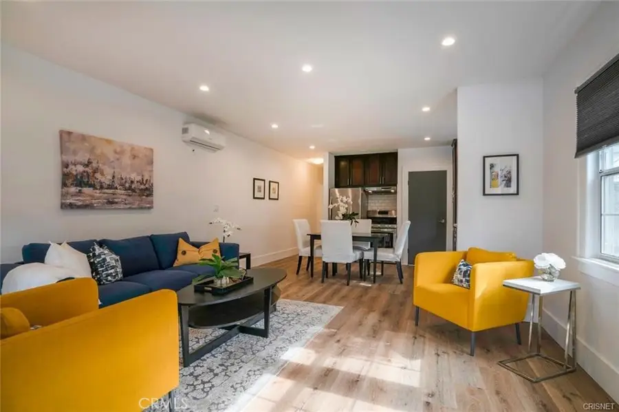 908 - 910 Victoria Avenue, Venice, CA 90291 - Image #2