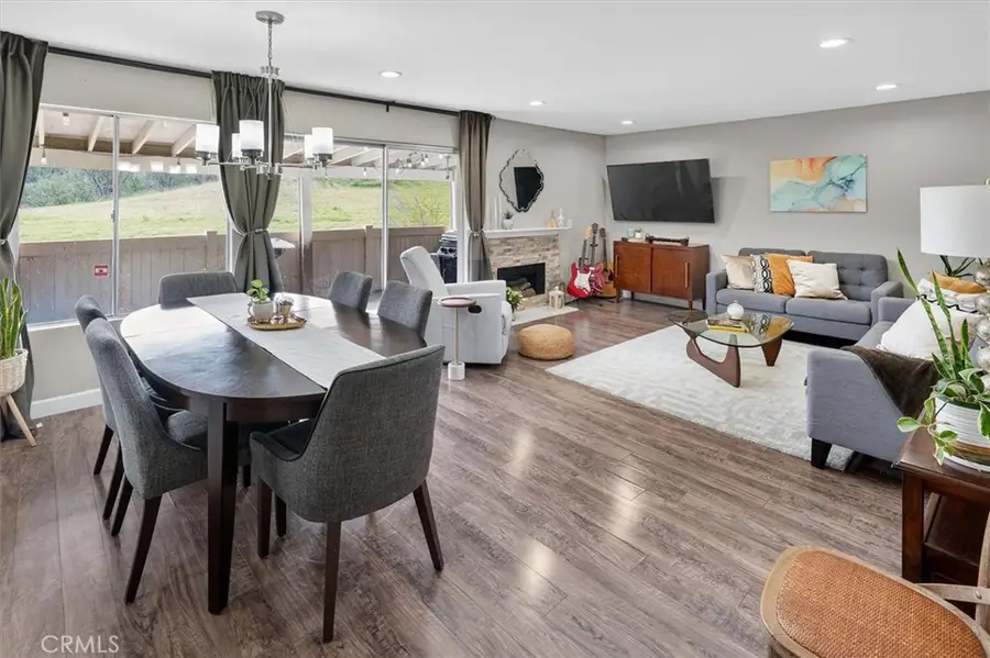 26283 Rainbow Glen, Newhall, CA 91321 - #2