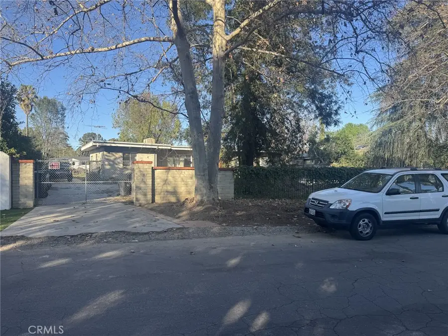 17545 Community Street, Northridge, CA 91325 - Image #3