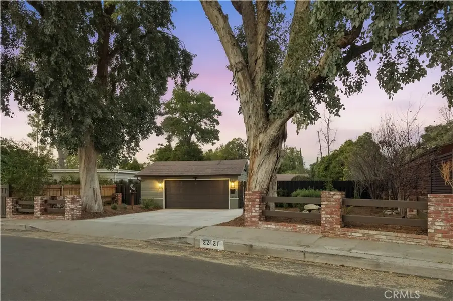 22121 Avenue Morelos, Woodland Hills, CA 91364 - #2