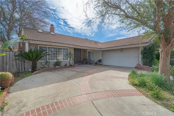 23514 Via Decano, Valencia, CA 91355